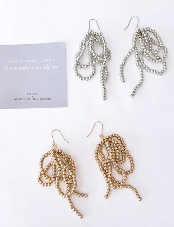 秋の新作アクセサリー販売