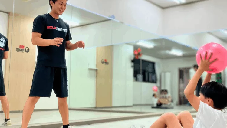 レッスンイメージ（提供：WILD POCKETS（ワイポケ）フィットネススタジオ・ジム）