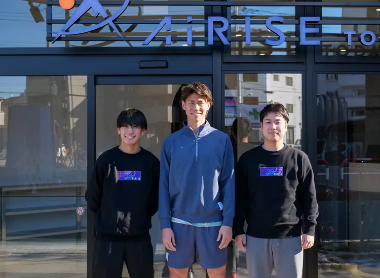 スタッフの皆さま(提供:AIR RISE TODA STUDIO)