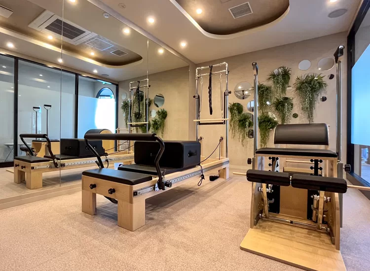 ピラティス(提供:AIR RISE TODA STUDIO)